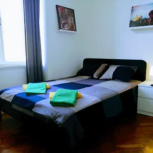 2* Guest house Zpula Center And